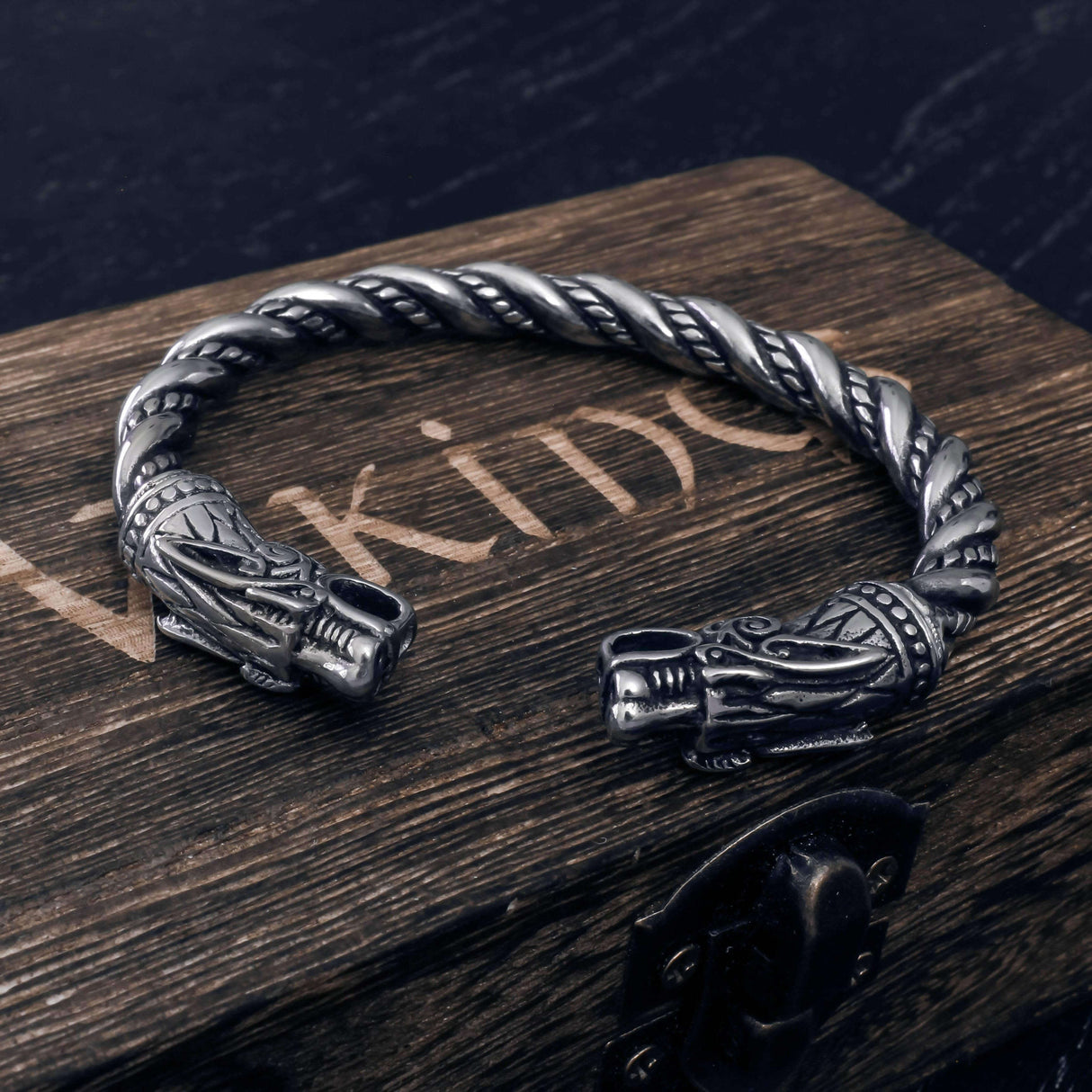Geri and Freki Wolf Head Torc Bracelet