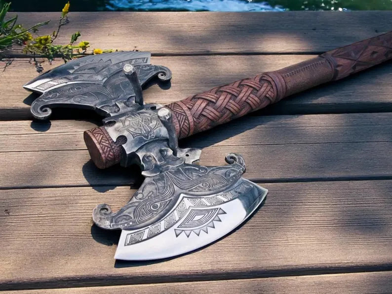 Old Sagas Double Head Axe