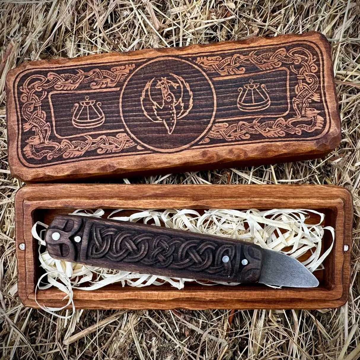 Canterbury Børre Folding Knife-Tales of Valhalla