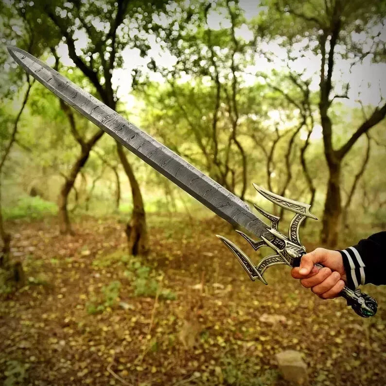 The Light Damascus Sword-Tales of Valhalla
