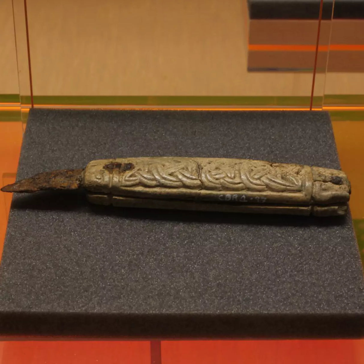 Canterbury Børre Folding Knife-Tales of Valhalla