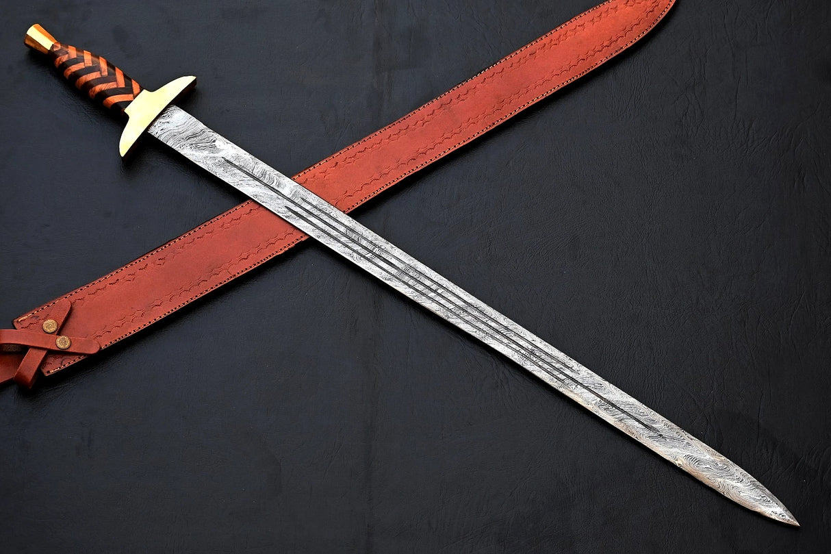 Skógr Brass Guard Damascus Sword