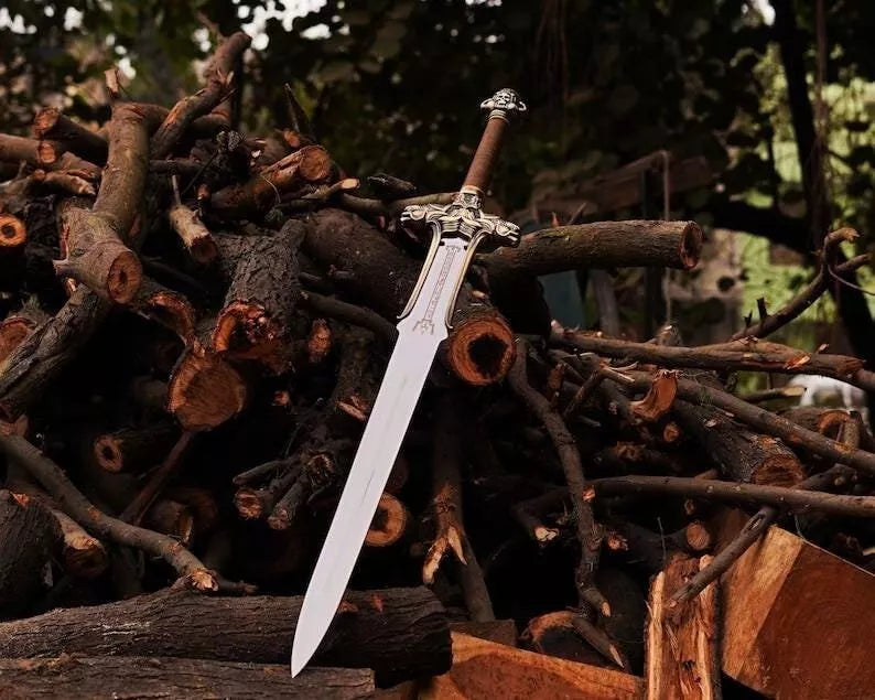 Barbarian Scottish Claymore Sword