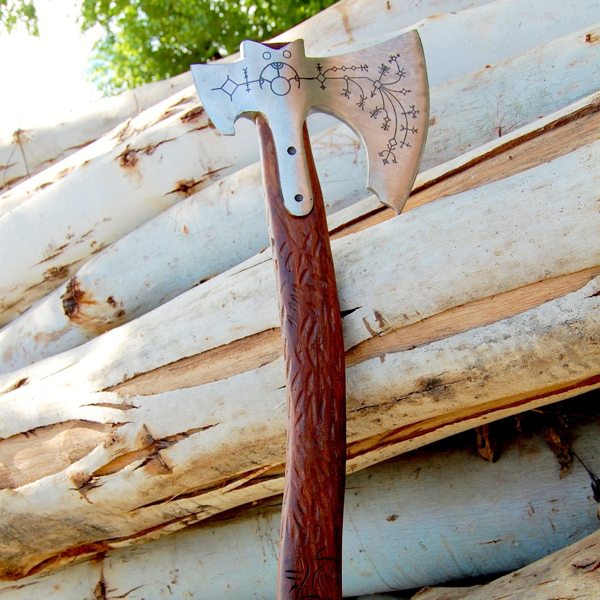 Leviathan Axe – Handcrafted Carbon Steel Viking Axe with Ashwood