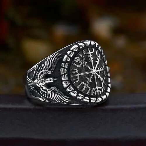 Double Raven Compass Ring