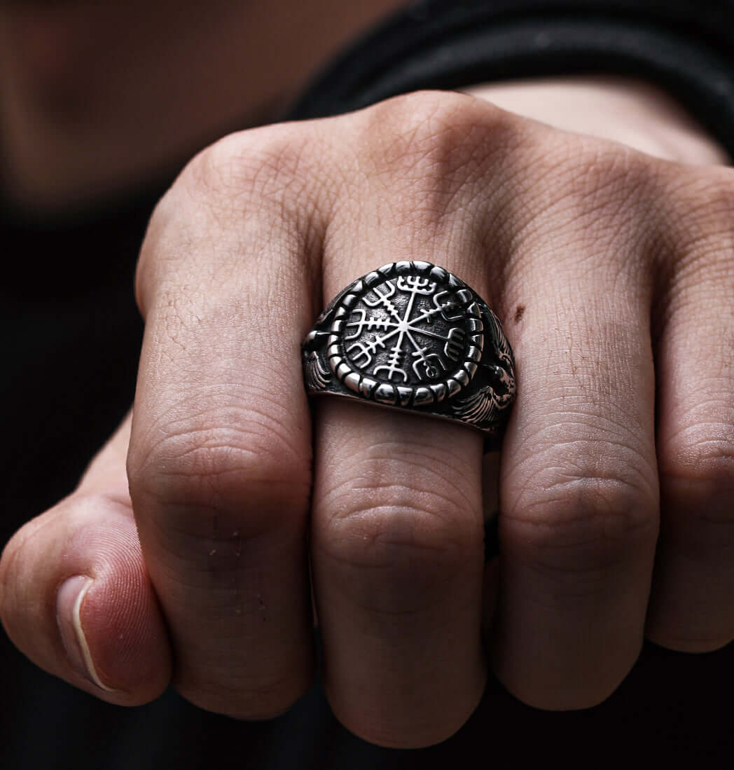 Double Raven Compass Ring