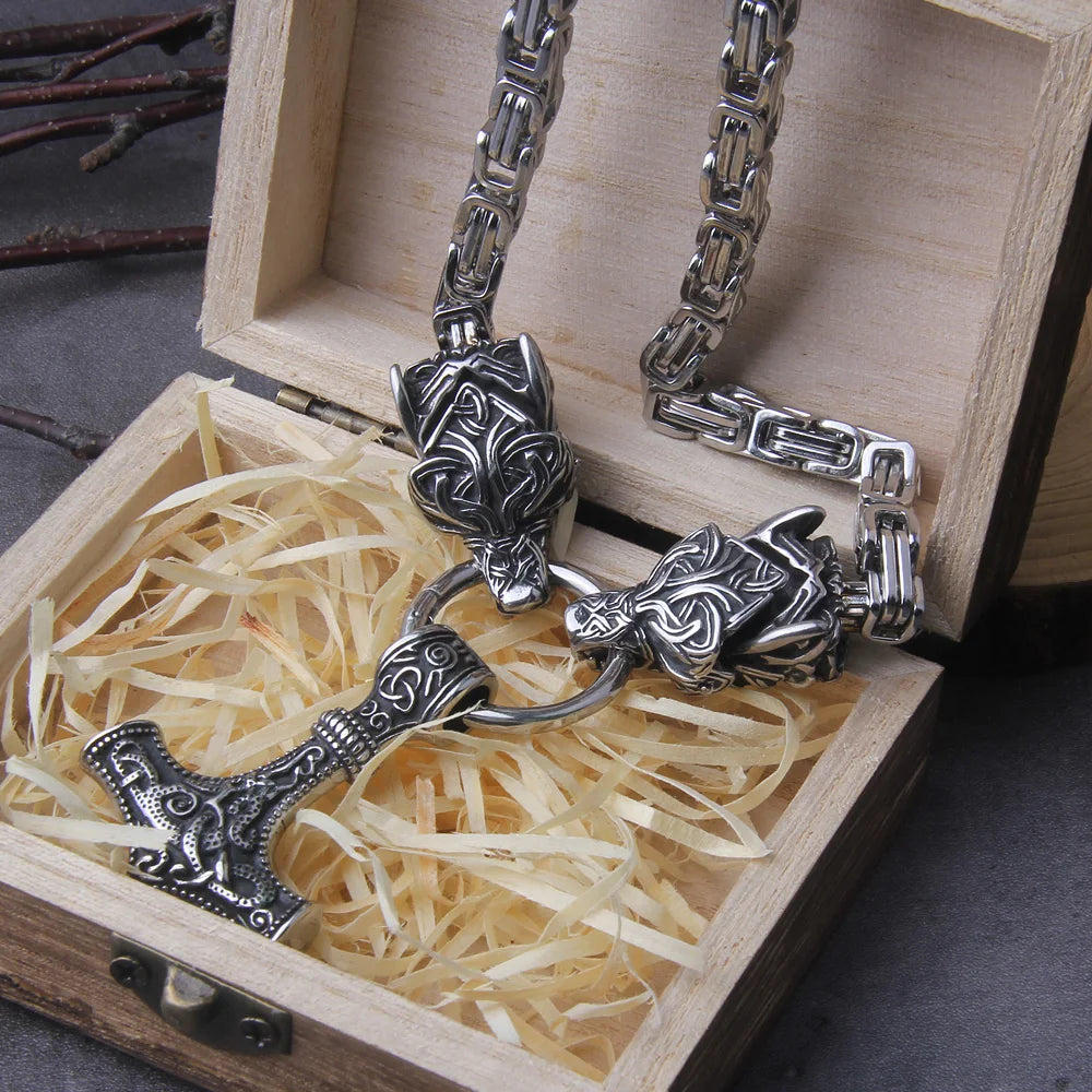 Geri and Freki Holding Mjölnir Kings Chain Necklace