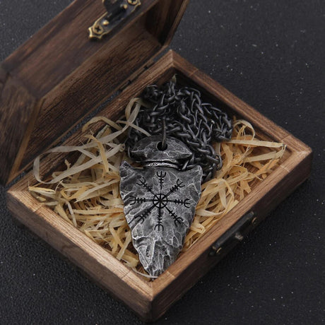 The Helm of Awe Viking Necklace - Tales of Valhalla