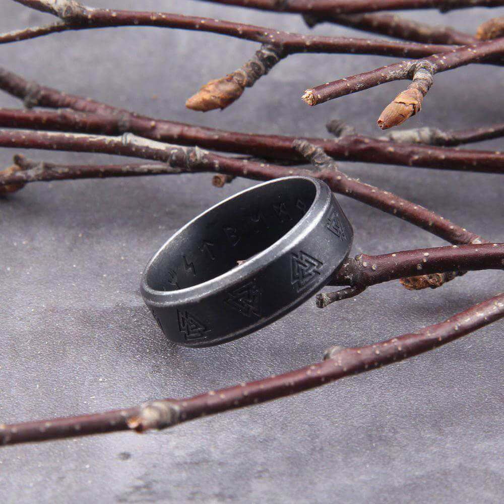 Modern Runed Ring