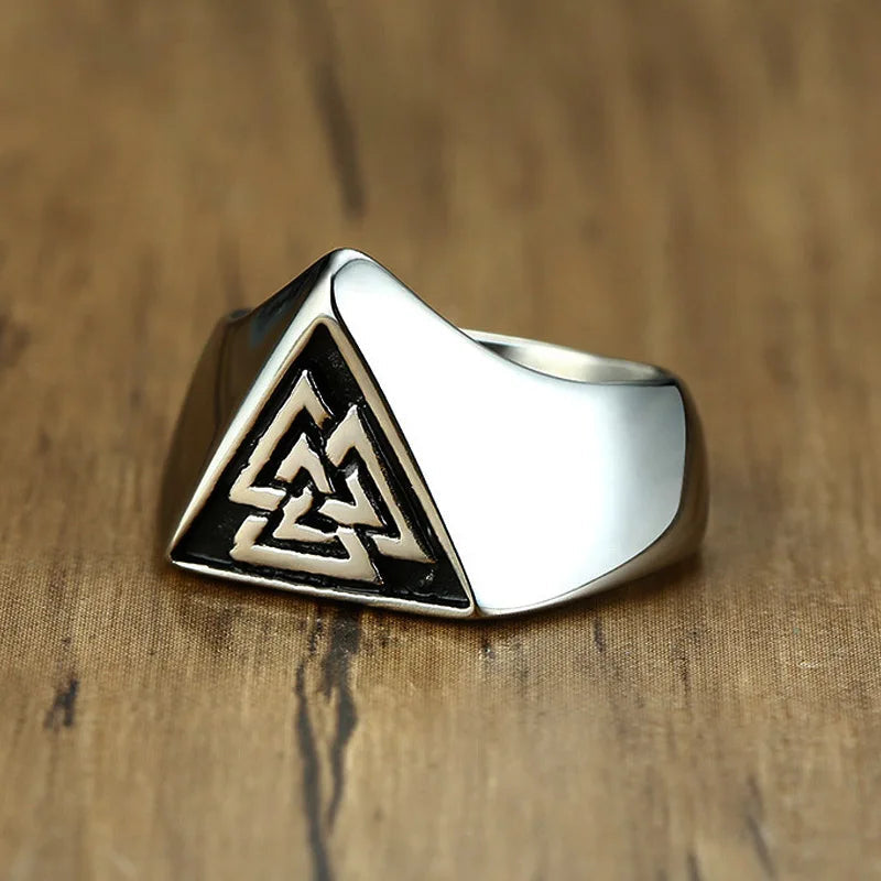 Norse Valknut Ring