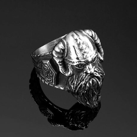 Odin's Horns Helmet and Mjölnir Ring-Tales of Valhalla