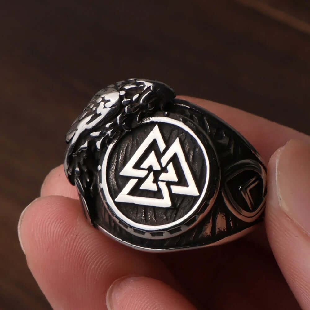 Odin's Raven and Valknut Ring