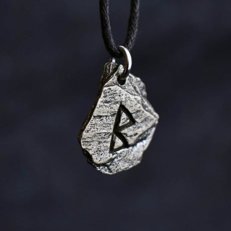 Rune Necklace-Tales of Valhalla