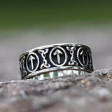 Tiwaz Rune Celtic Knot Ring