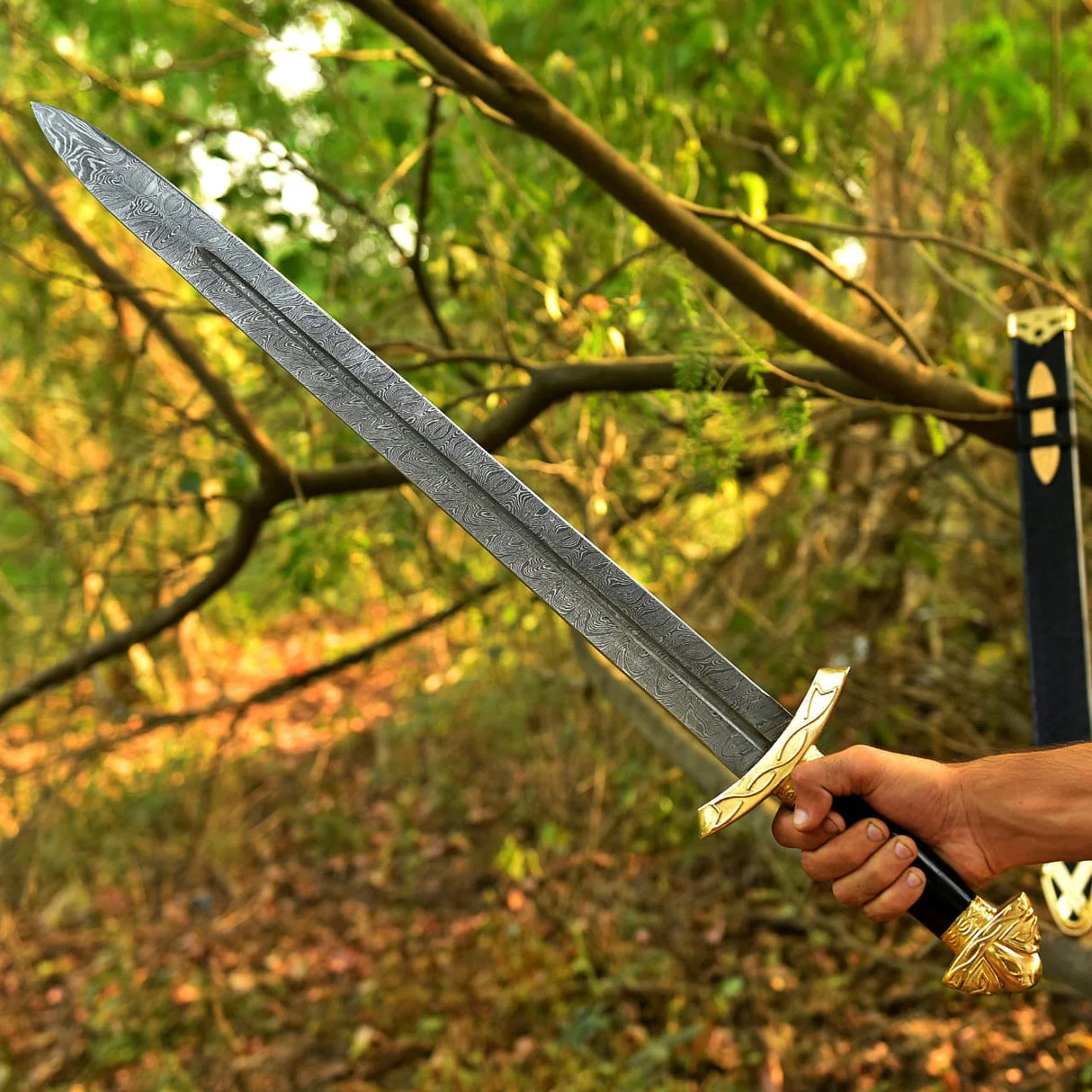 Gilded Fang Damascus Sword-Tales of Valhalla