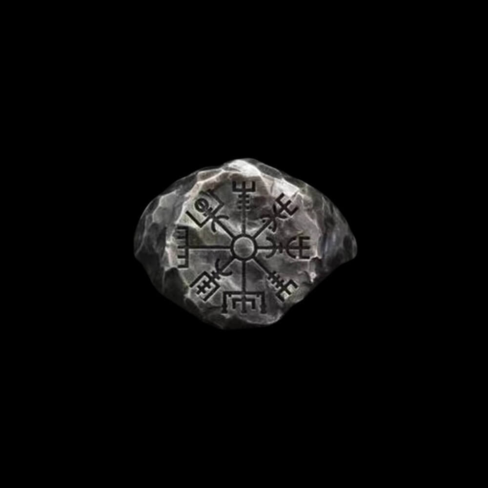 Vintage Vegvísir Ring