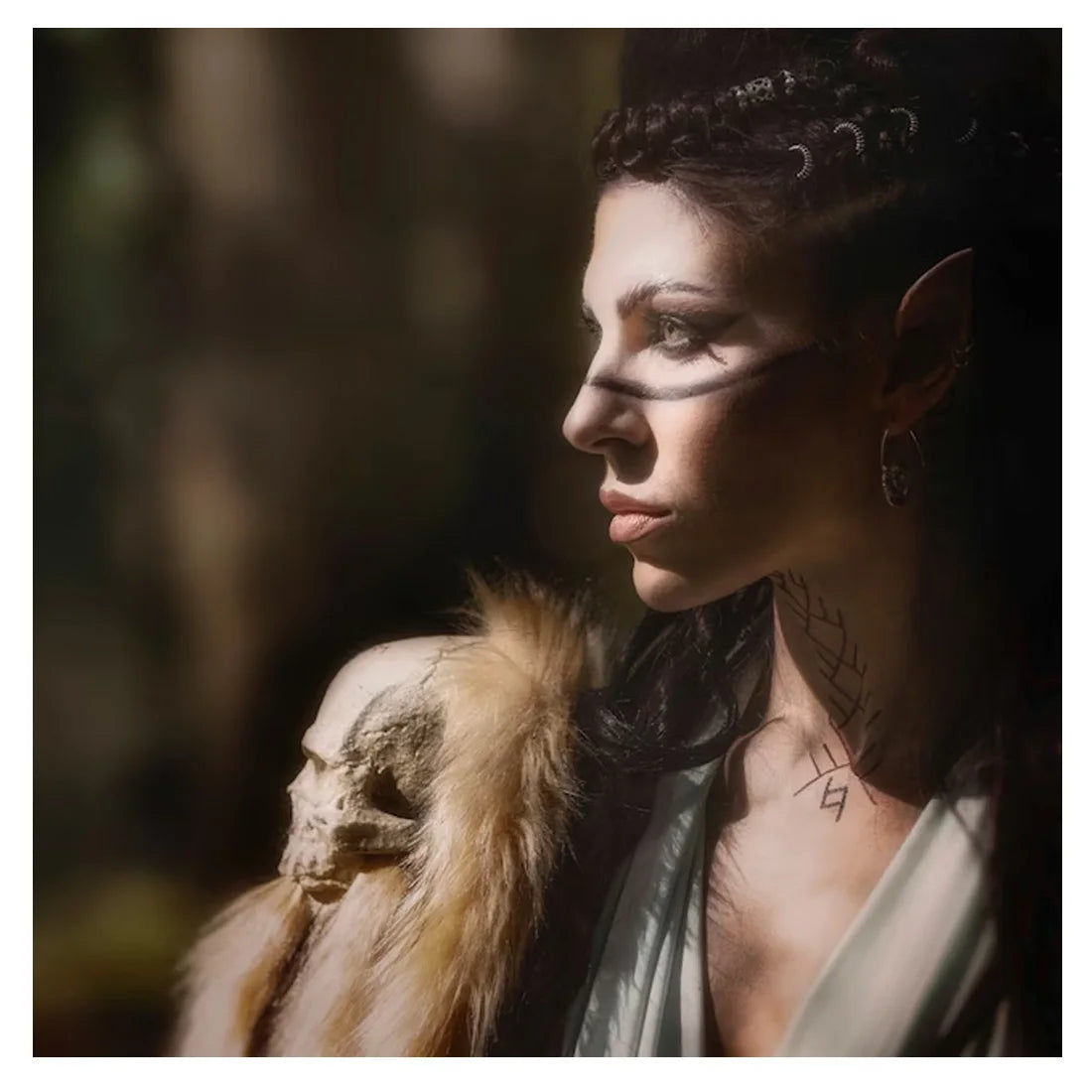 Warrior Fur Shawl-Tales of Valhalla