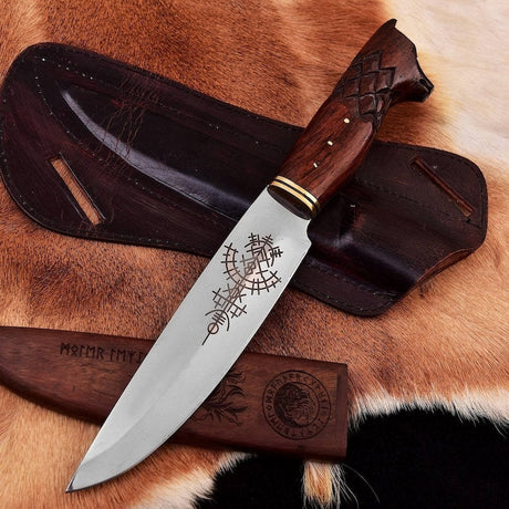 Wolf Face Handle Knife