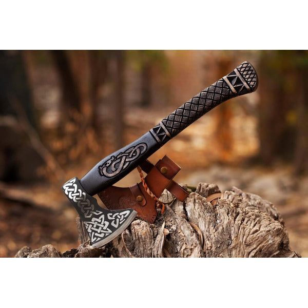 Celtic Knots Black Axe