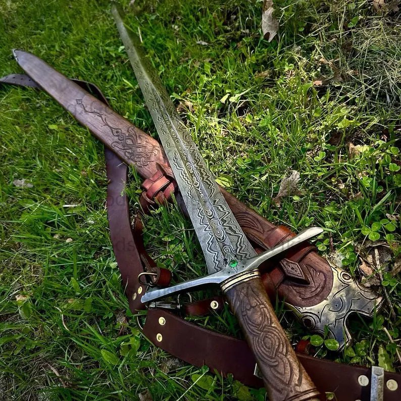 Emerald Accents Long Sword