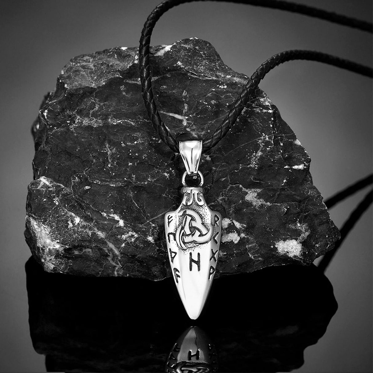 Gungnir Runes Necklace