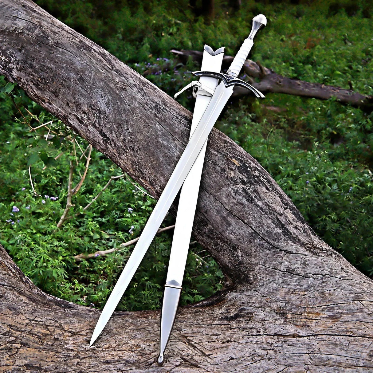 Northern Hvítr Silfr Sword